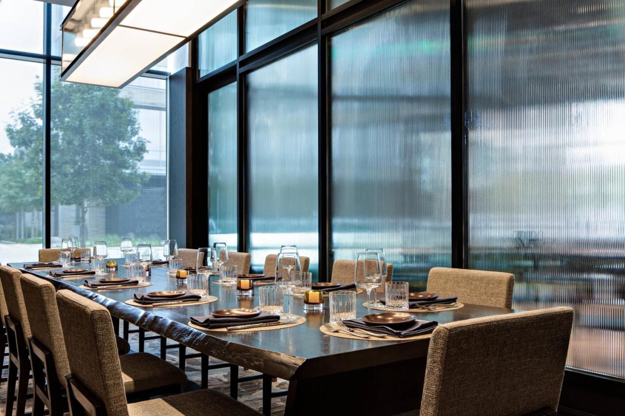Houston Cityplace Marriott At Springwoods Village Bagian luar foto