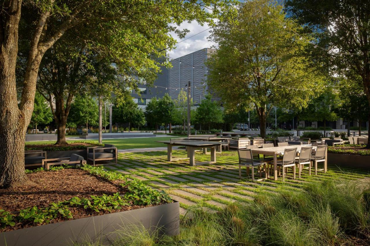 Houston Cityplace Marriott At Springwoods Village Bagian luar foto