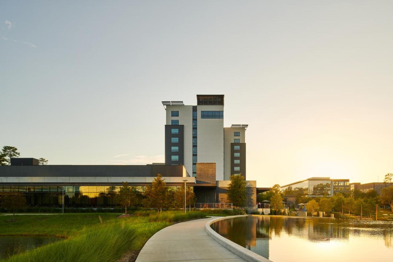 Houston Cityplace Marriott At Springwoods Village Bagian luar foto